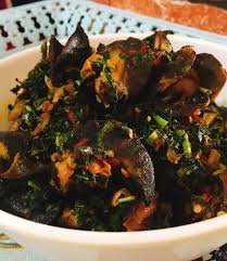 Snail in vegetable sauce